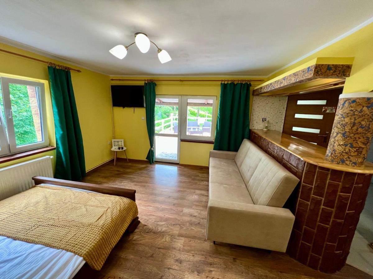 Zacisze Na Podzamczu Apartment Odrzykon Bagian luar foto
